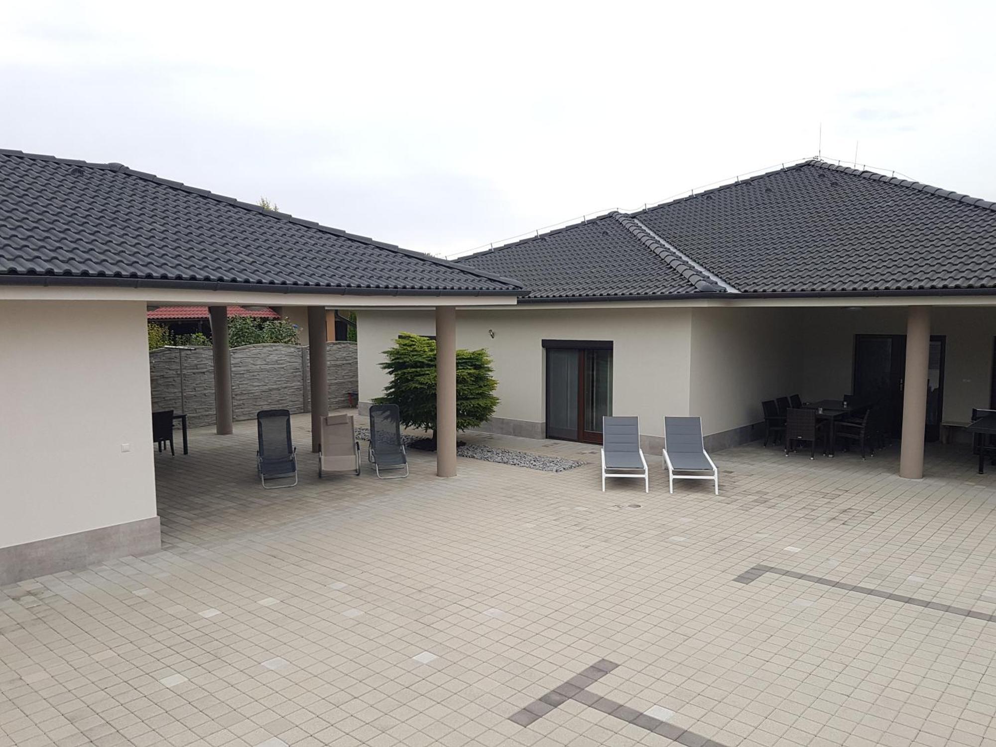 Vila Lexus Veľký Meder Exterior foto